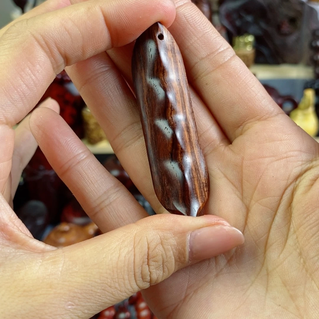 菲***斯檀香木小叶紫檀豆角吊坠