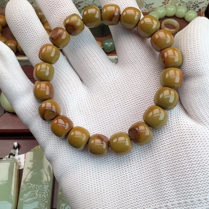 海***风岫岩河磨玉（透闪石质玉）未镶嵌手链