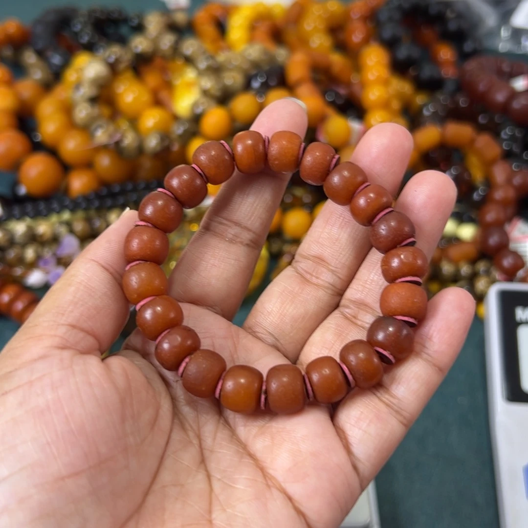 未镶嵌琥珀珠宝奇石406