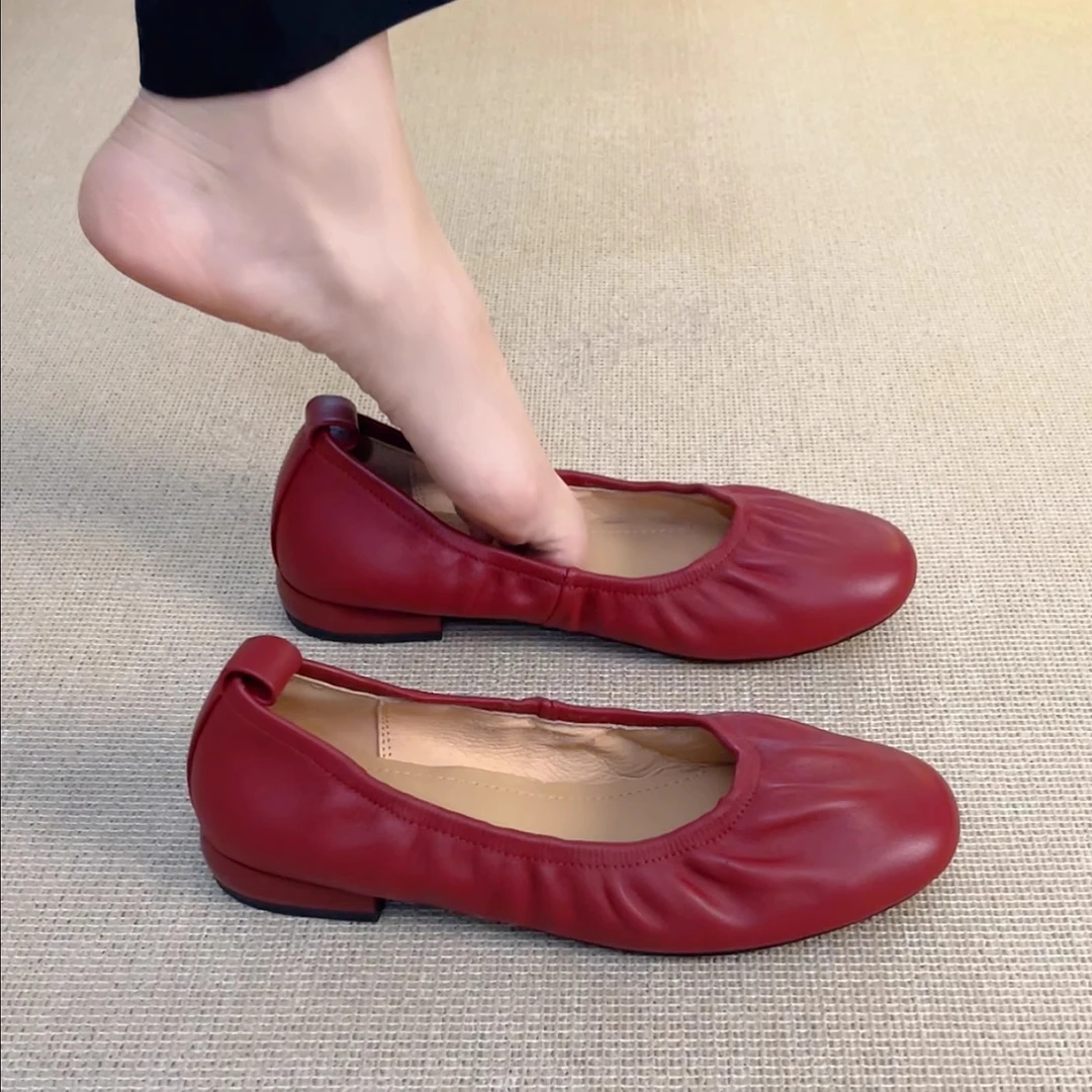 2025年夏季新款法式复古真皮圆头粗跟女鞋酒红色浅口平底单鞋2cm