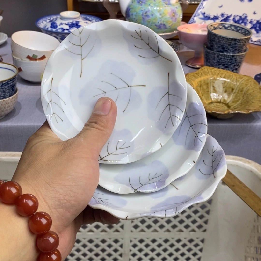 茶盏盘面来看流星雨落下来