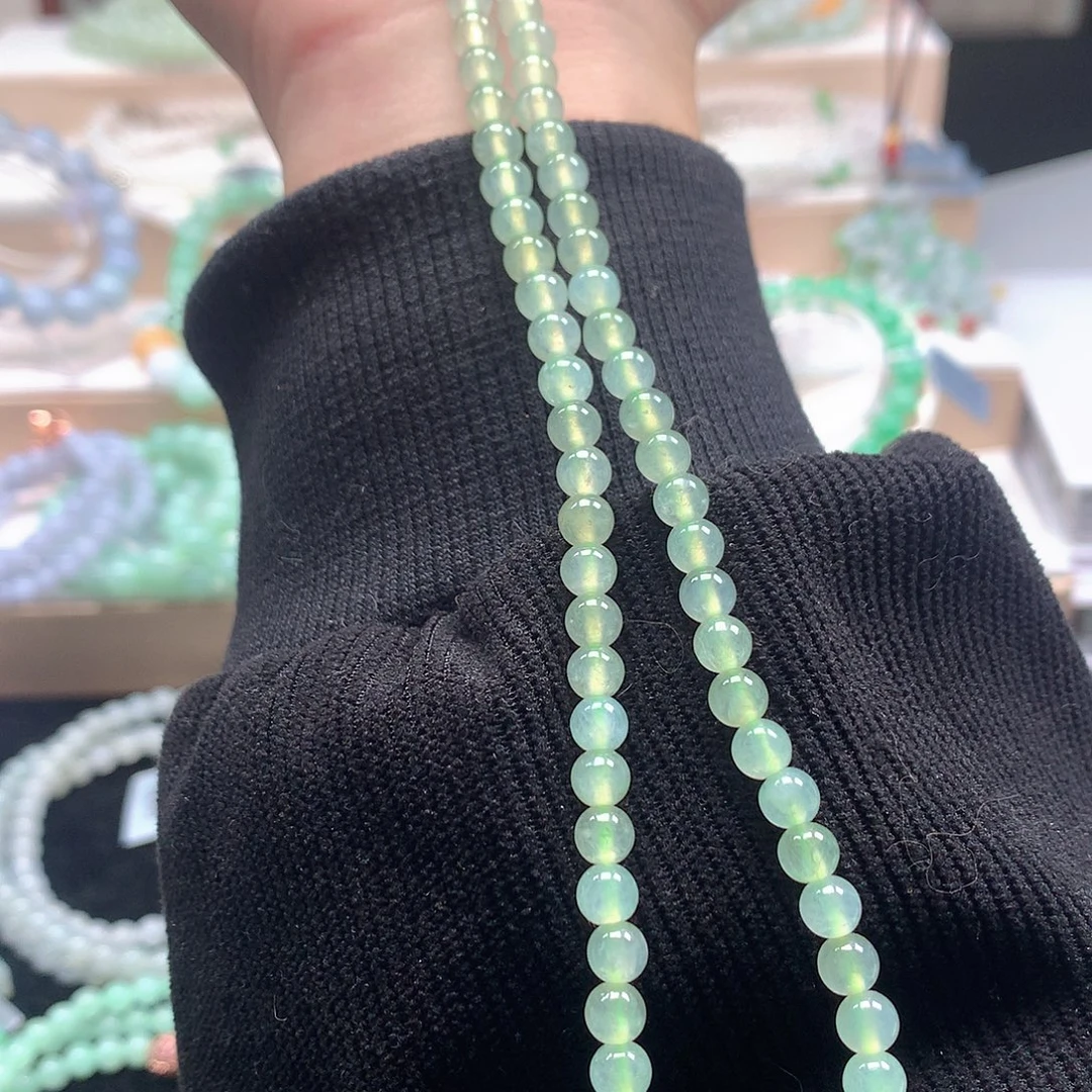 翡翠未镶嵌手链翡翠