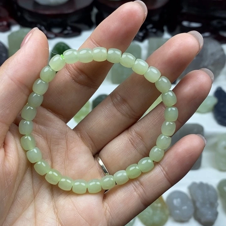 和田玉（碧玉）未镶嵌颈饰49