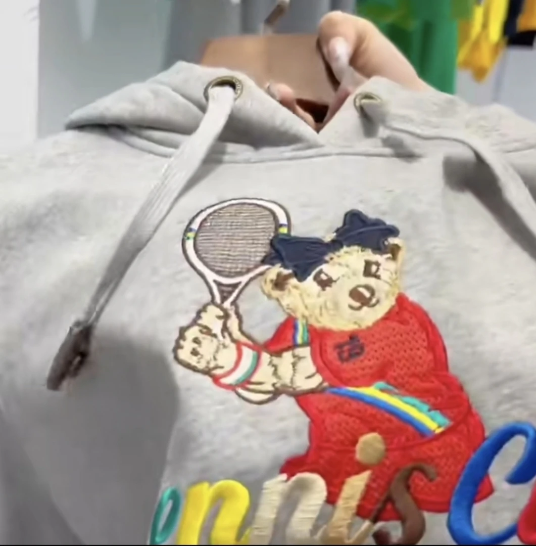 编码30-50小熊加薄绒卫衣开衫