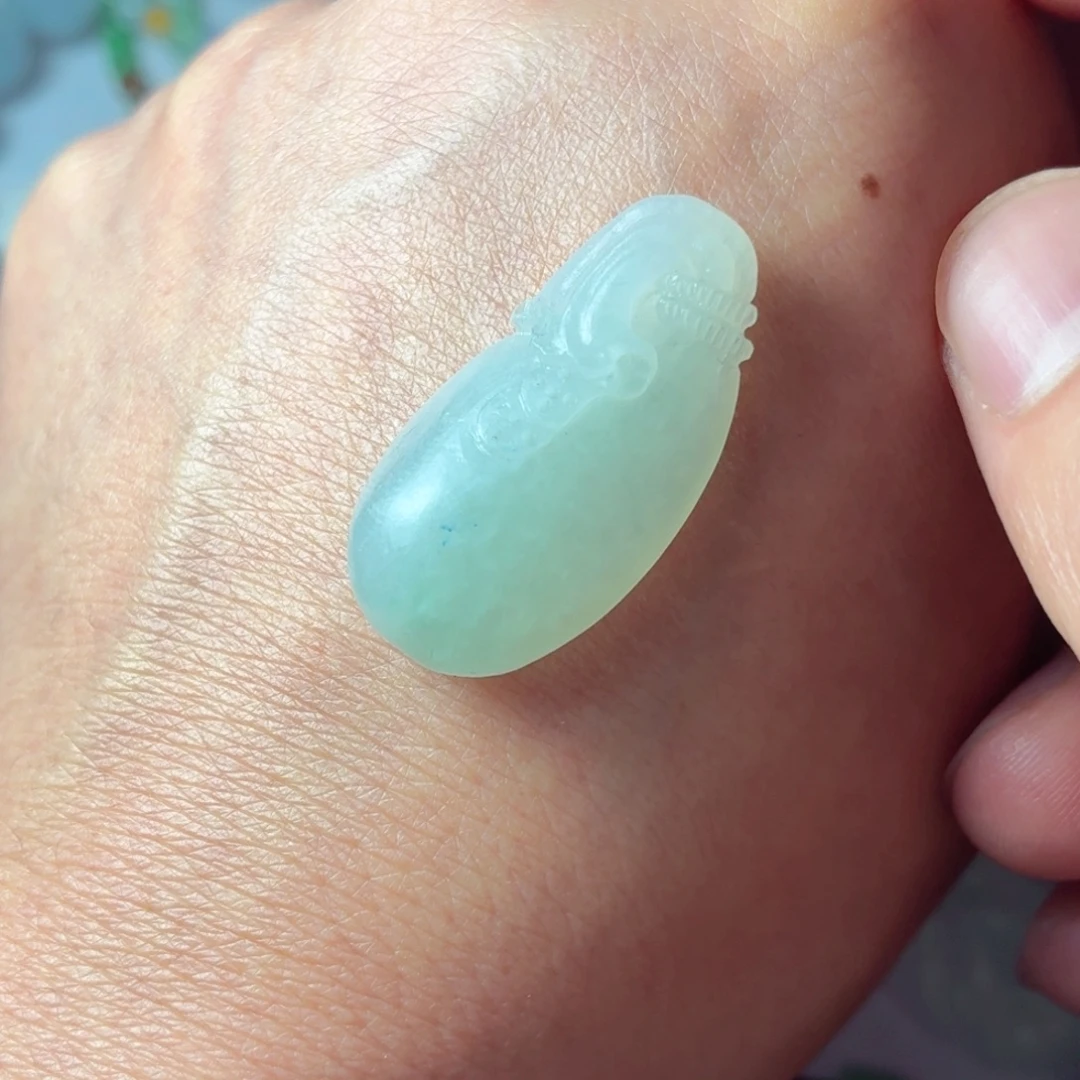 定制翡翠未镶嵌包工