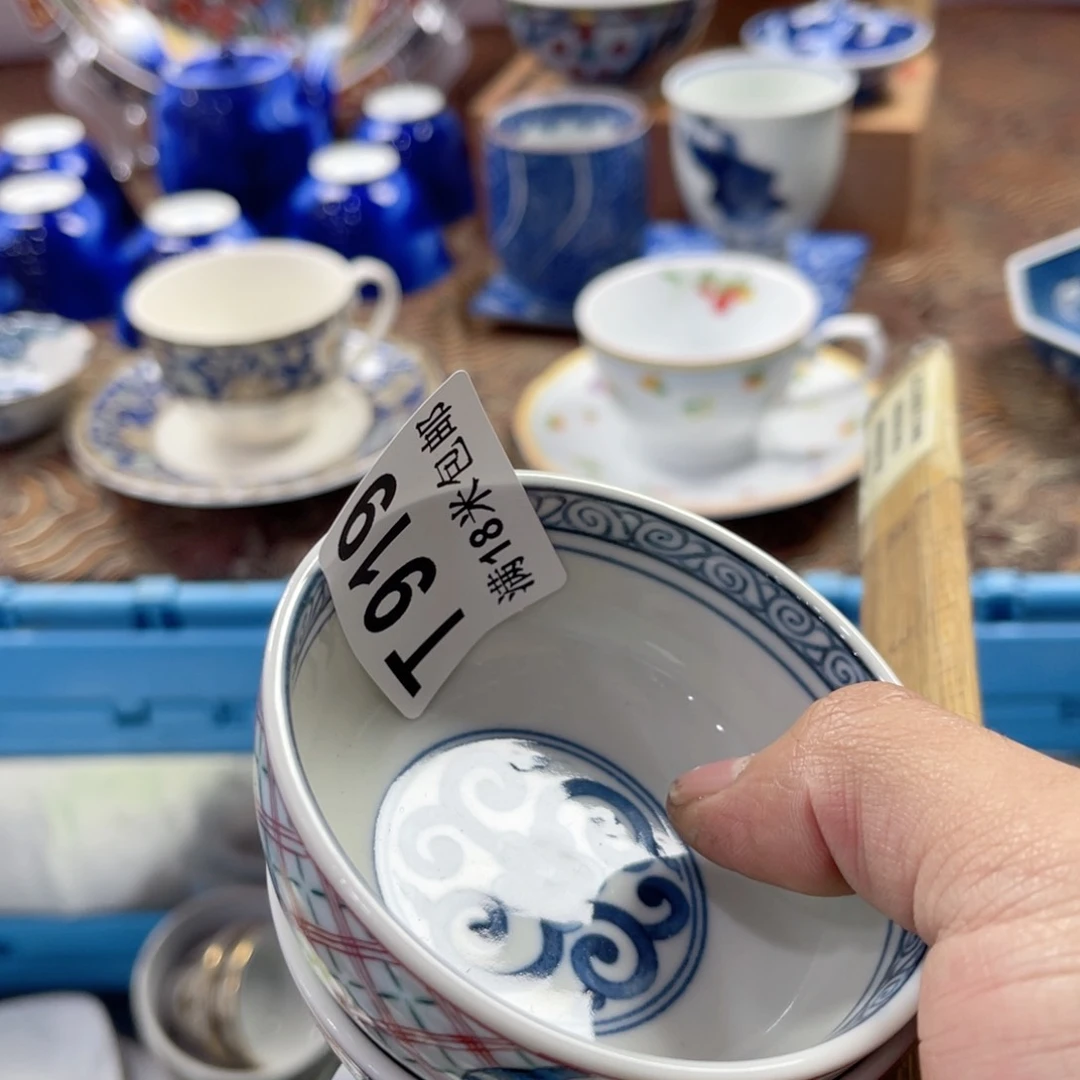 瓷片秋*Aaaaaaaaaaa919