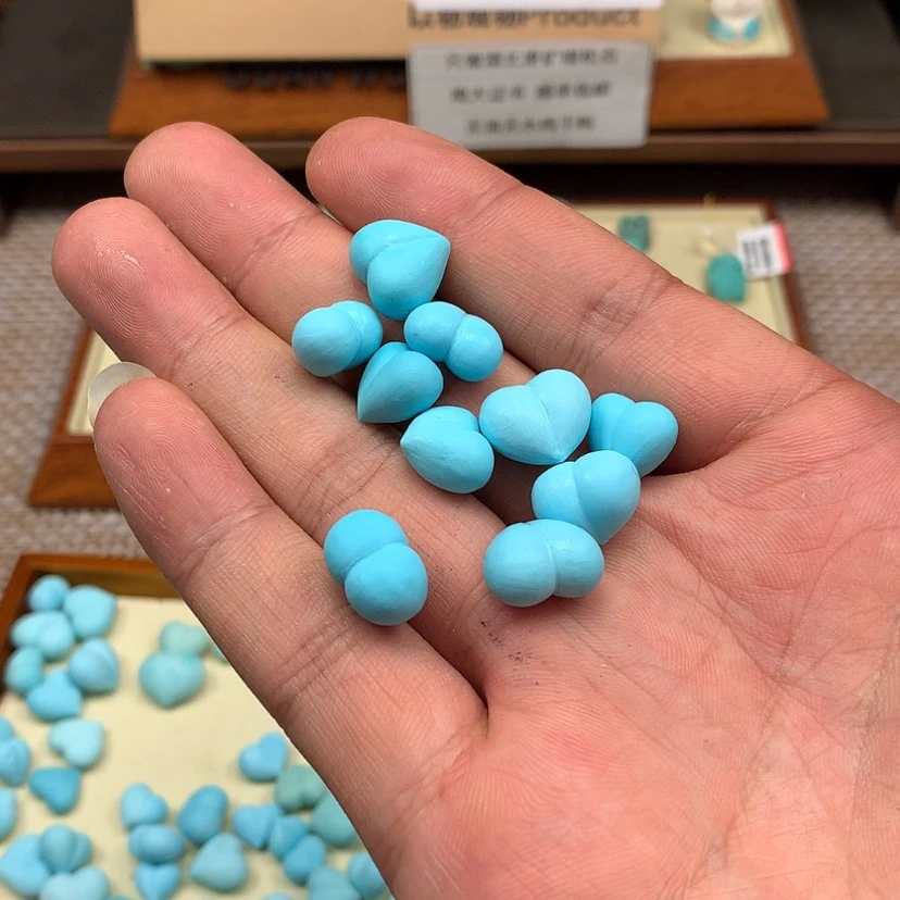 【闪购商品】绿松石未镶嵌颈饰小****水18