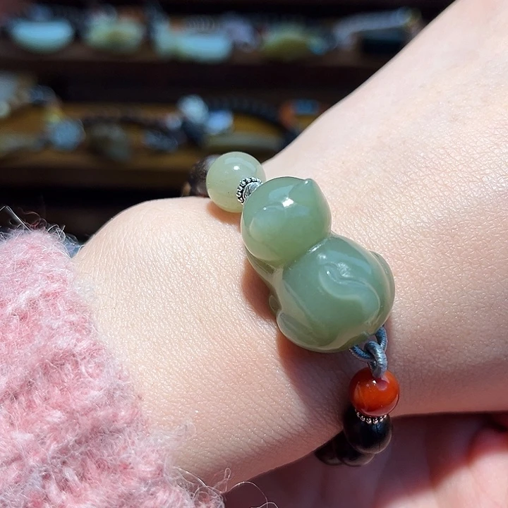 和田玉未镶嵌手链