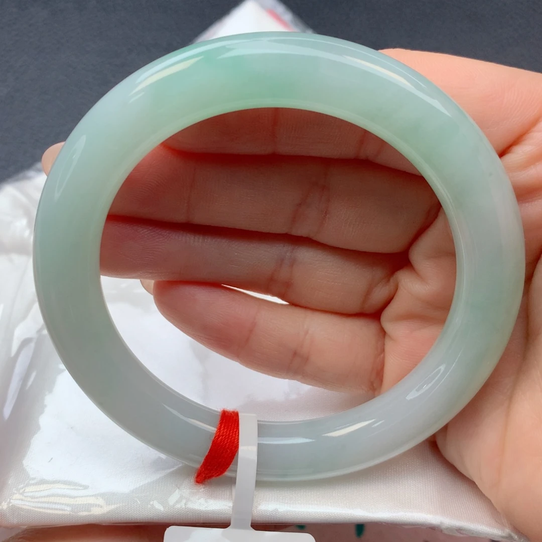 翡翠未镶嵌手镯56-57胶润阳绿