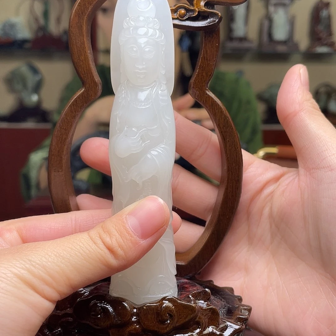 未镶嵌和田玉摆件