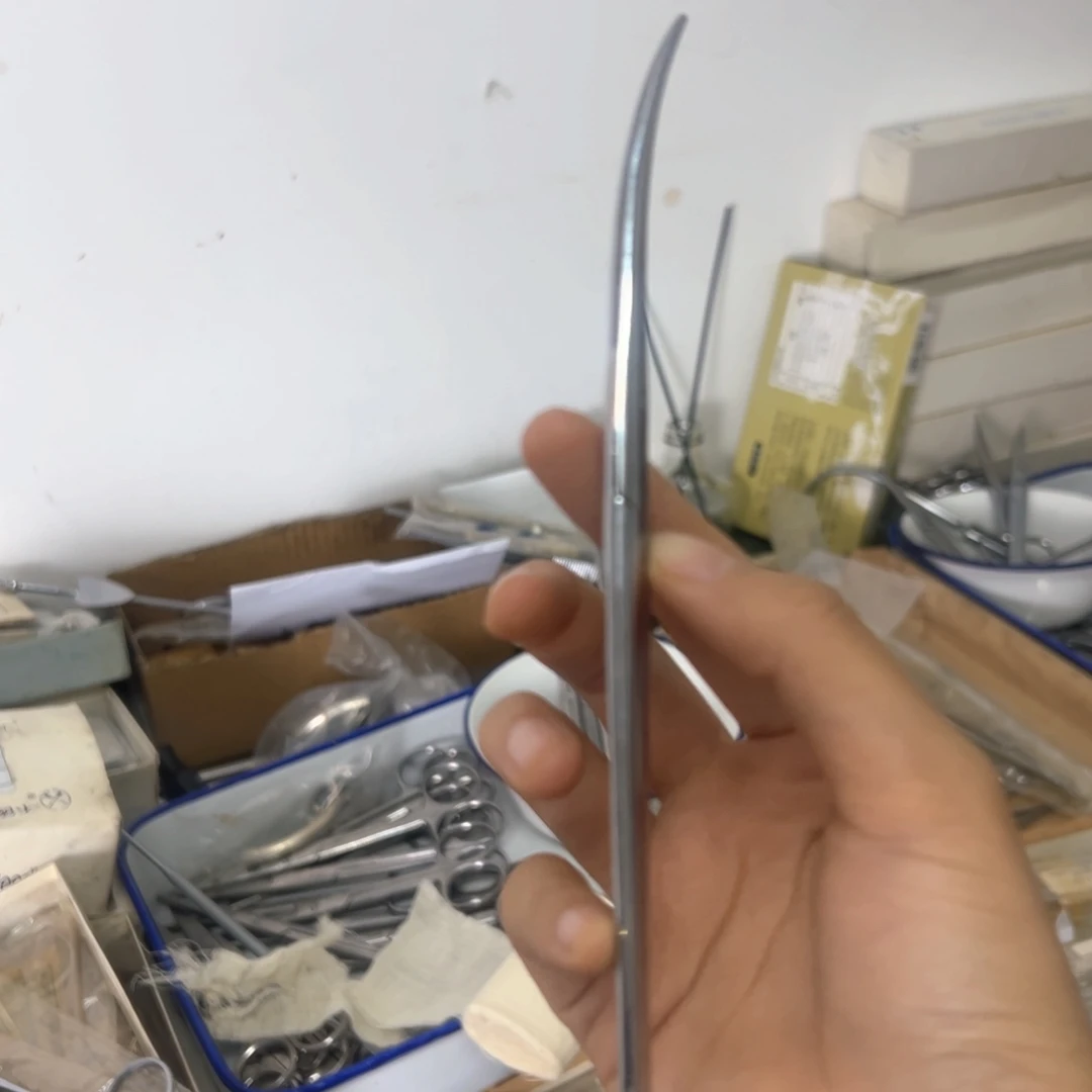 剪刀圆头弯剪刀剪刀