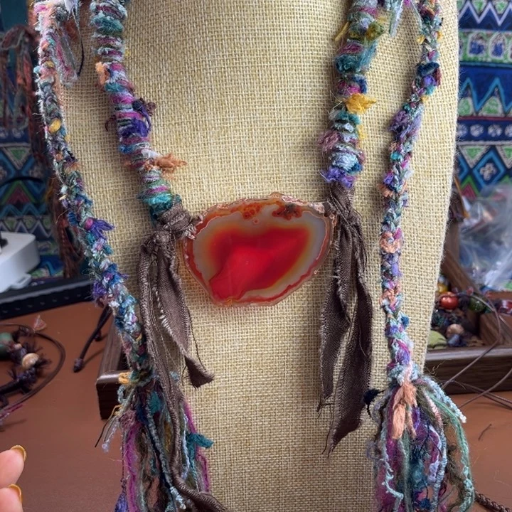 玛瑙/玉髓未镶嵌颈饰