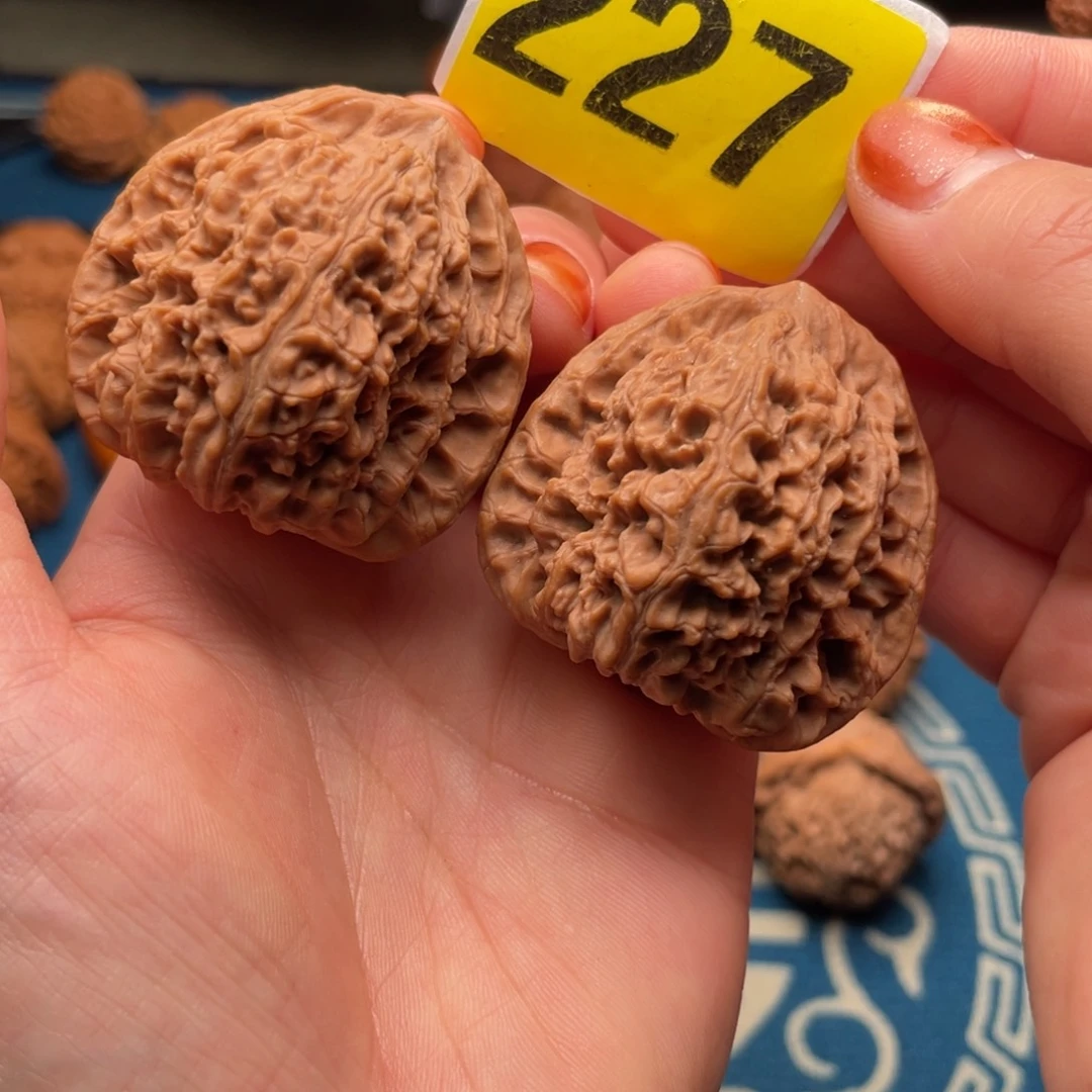 吊坠文玩核桃42全品南疆石227号