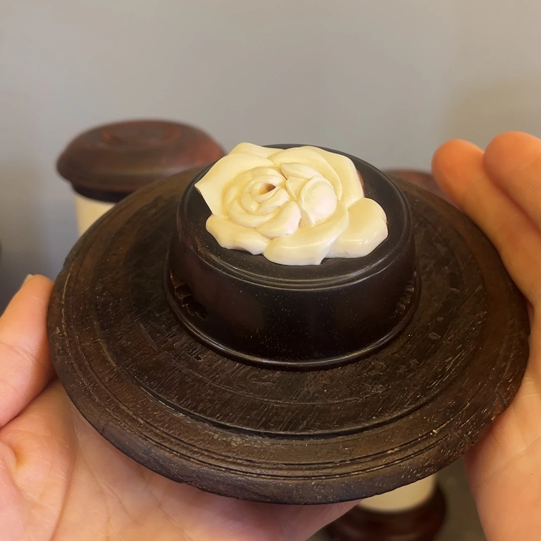 檀香紫檀（小叶紫檀）好**连