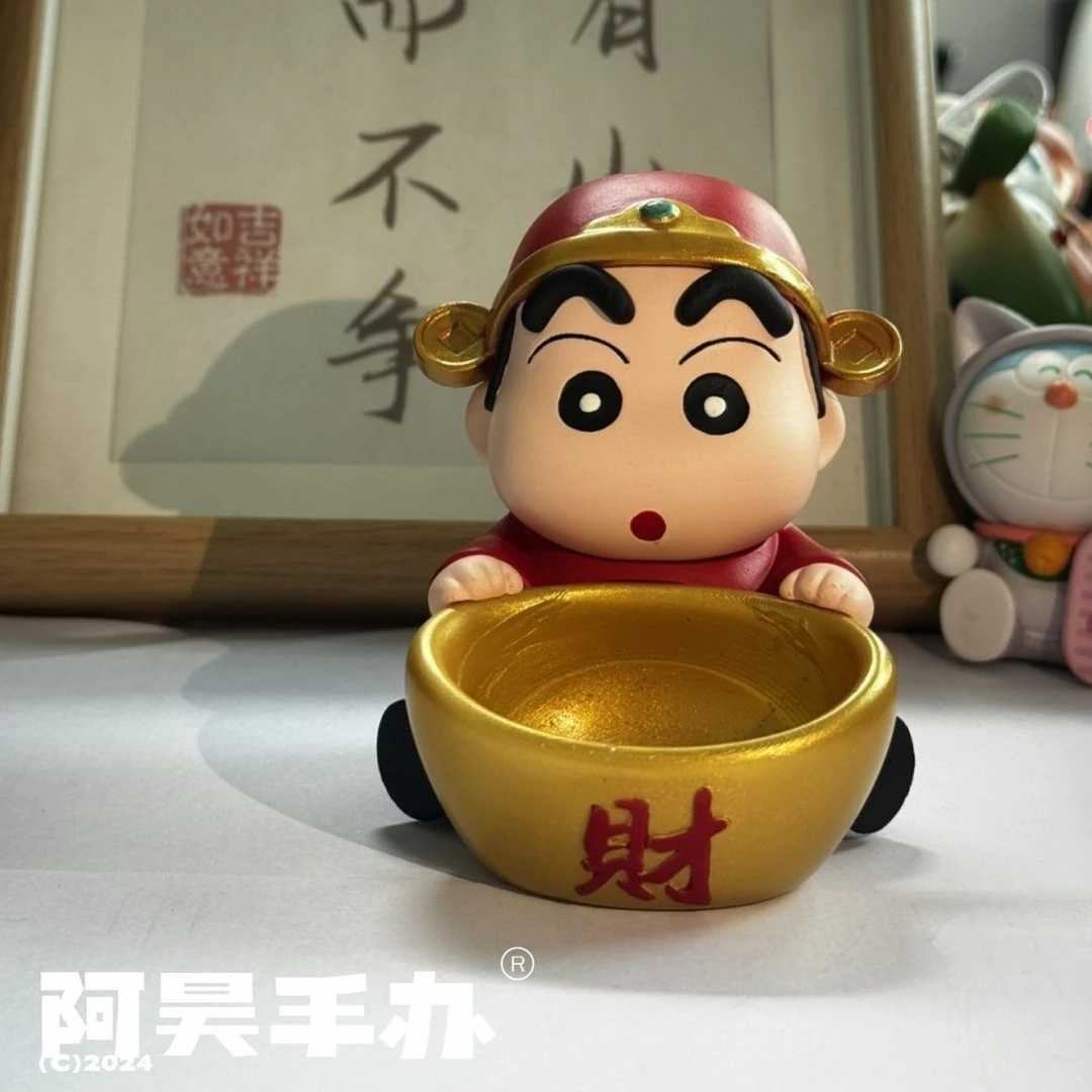 （2026财神小新）创意手办桌面摆件新款网红摆件车载爆款礼物。
