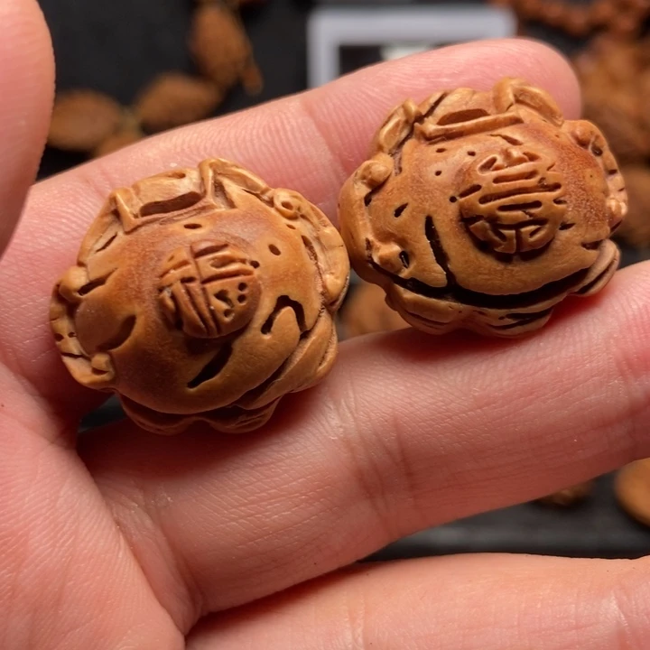 处理手工童锁两个