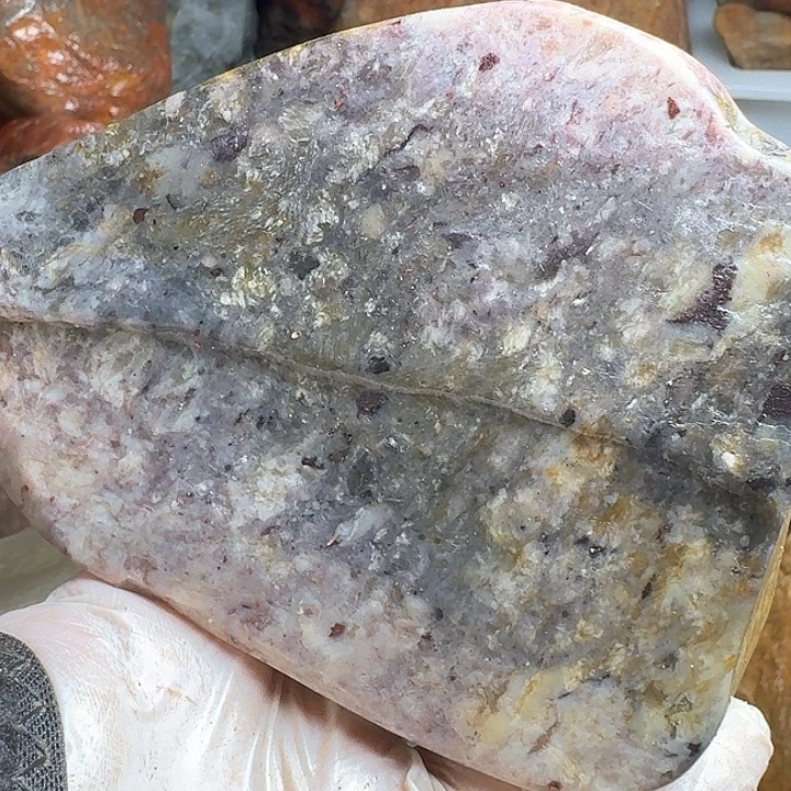 老挝石寿山石的颜色