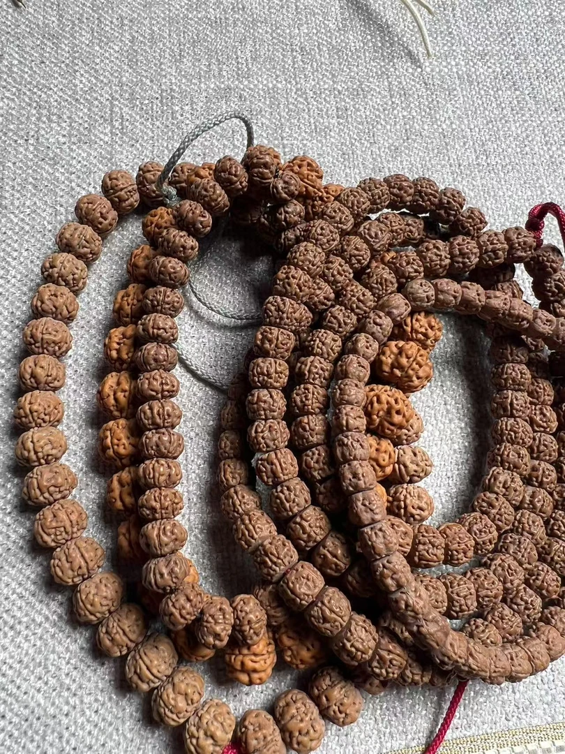 直播间福袋 老王随机发手串