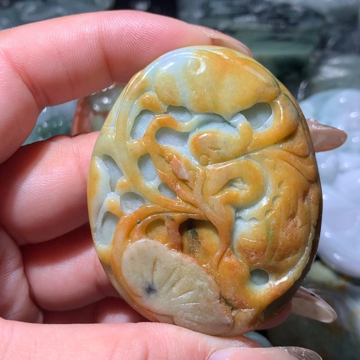 翡翠未镶嵌颈饰保真天然A货翡翠