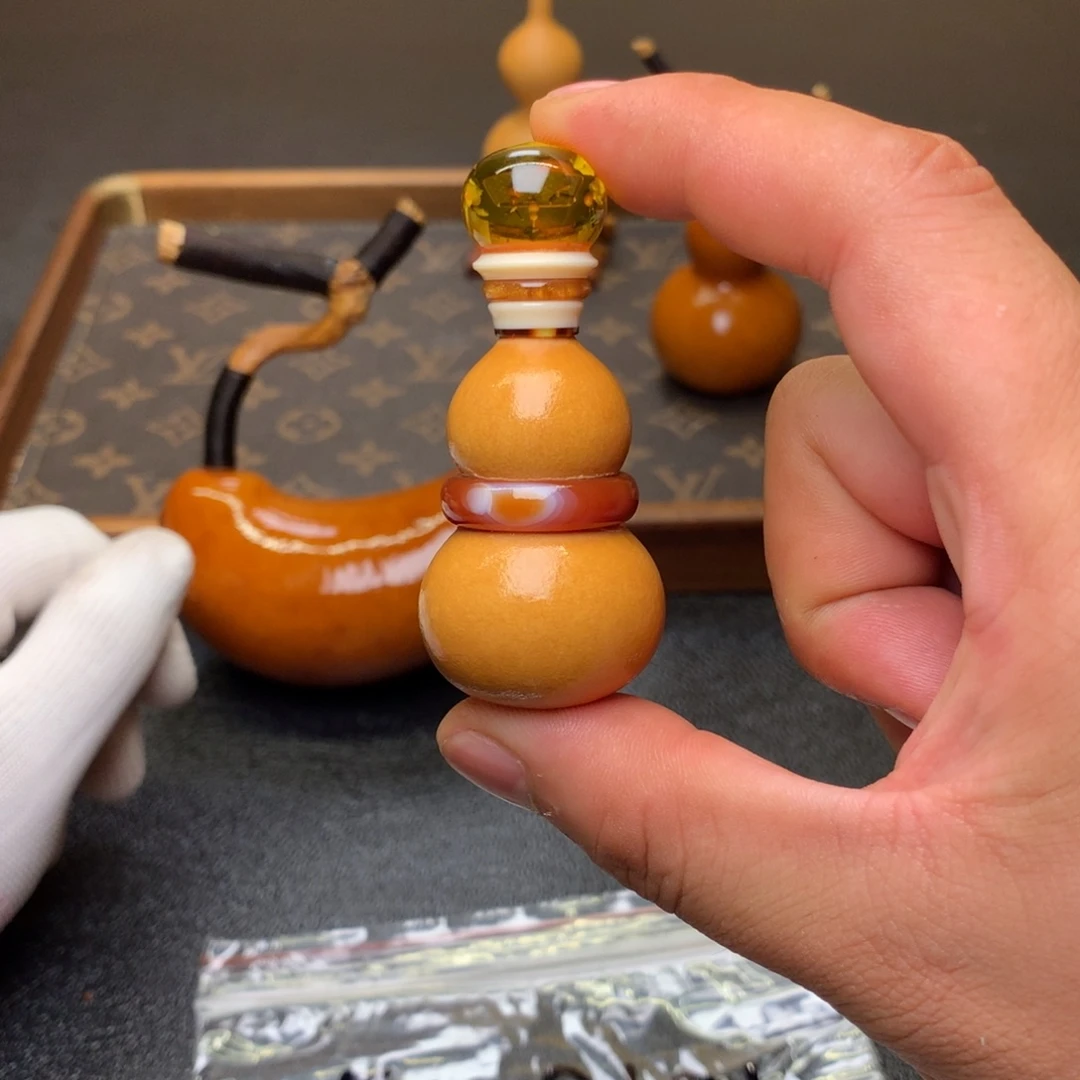 青***廷天然的天然植物油烧热