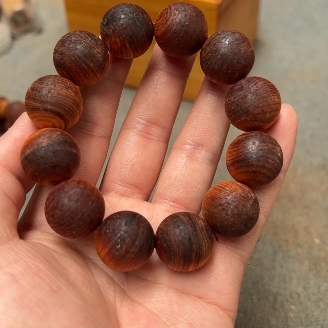 细***薇柏木（崖柏）北太行陈化崖柏