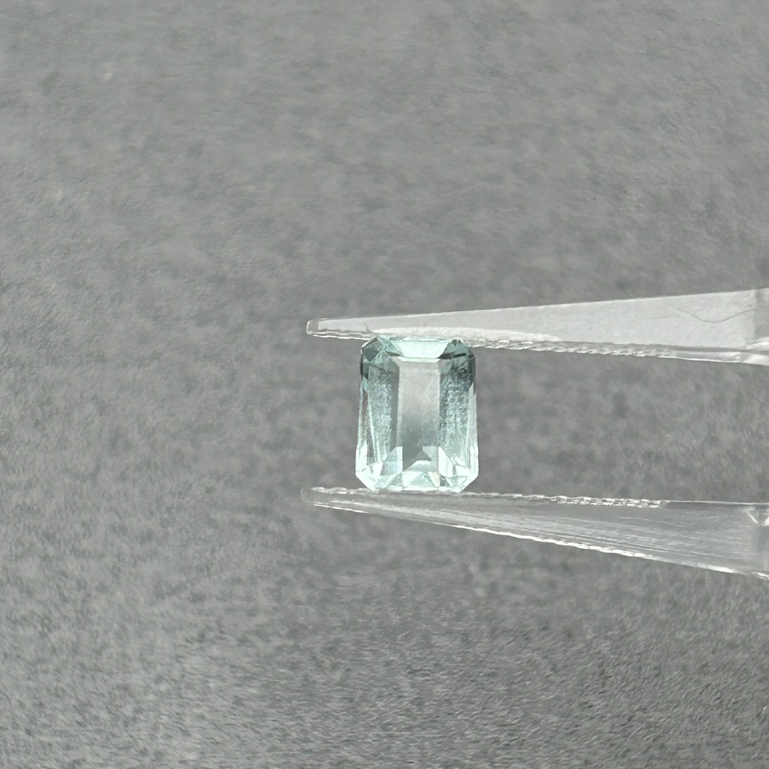 海蓝宝-1.35ct（01098640）0827