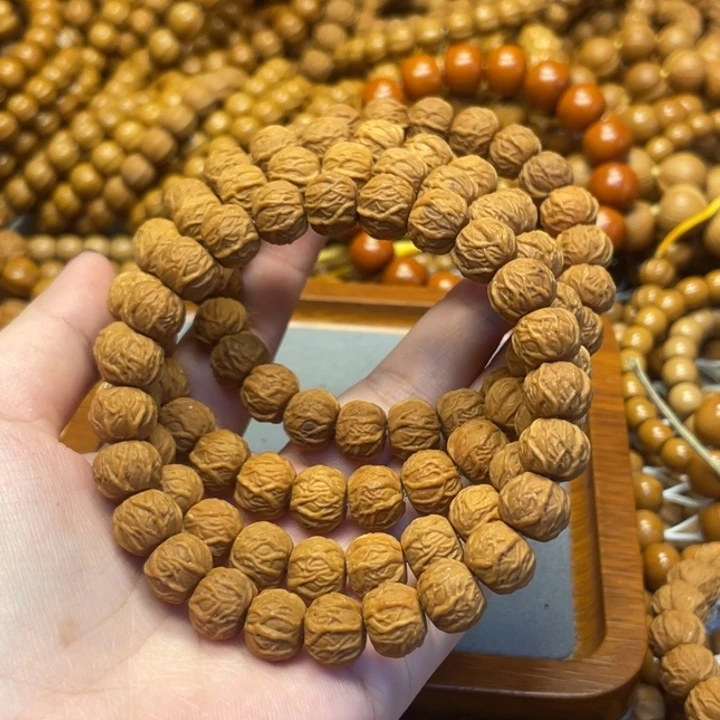 吊坠猴头核桃瑕疵小毒液