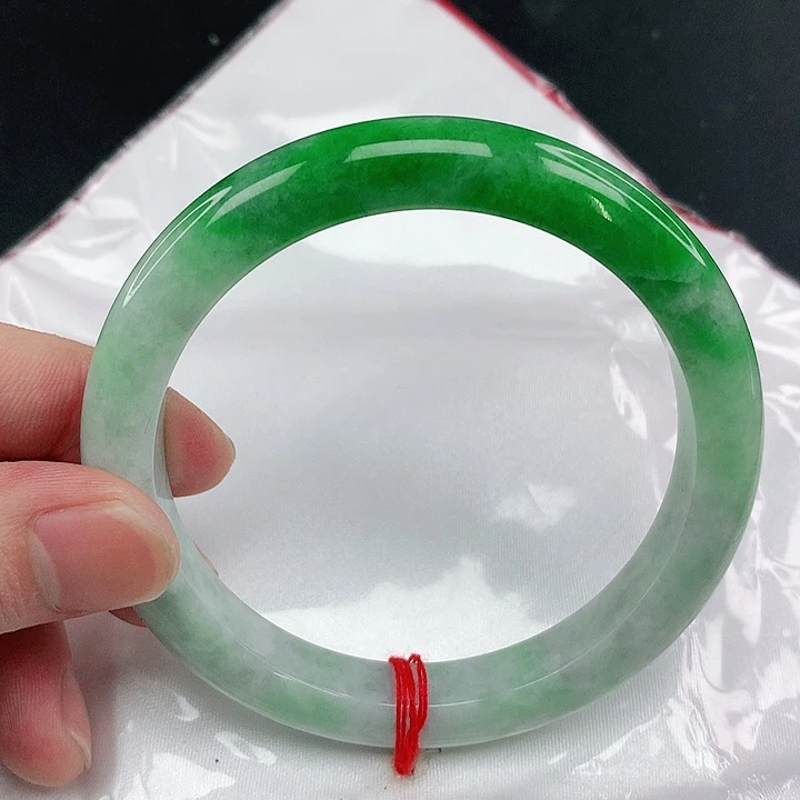 翡翠手镯未镶嵌圈62.8。0B03