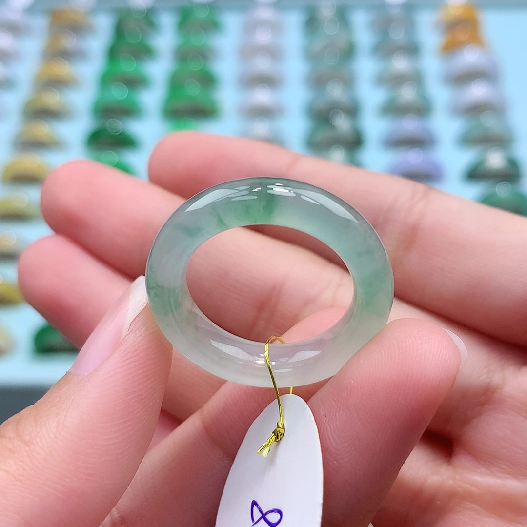 未镶嵌戒指翡翠18圈