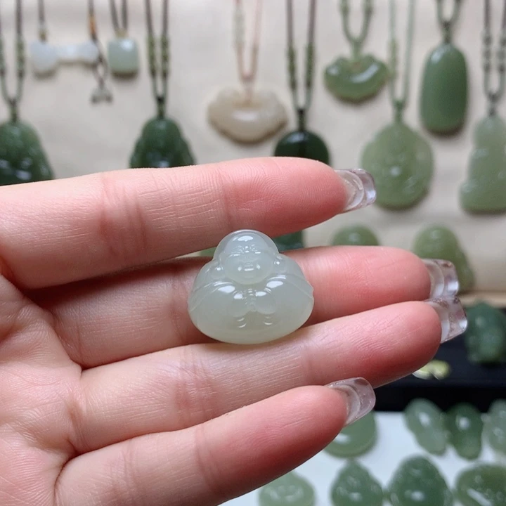 和田玉吊坠未镶嵌乔**叔