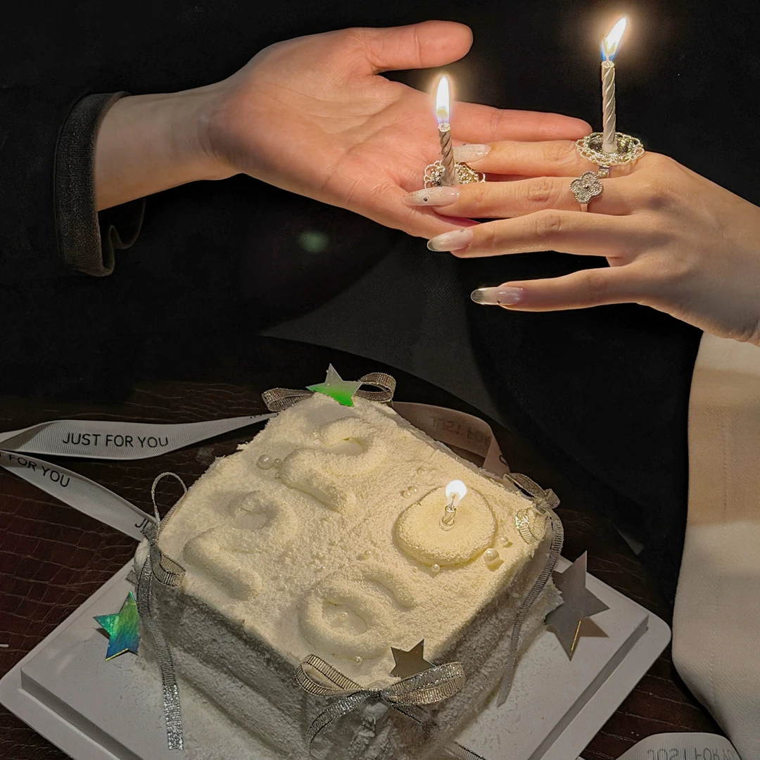 抱抱酱原创2026银色蜡烛戒指新年跨年蛋糕装饰配件丝带烘焙配件