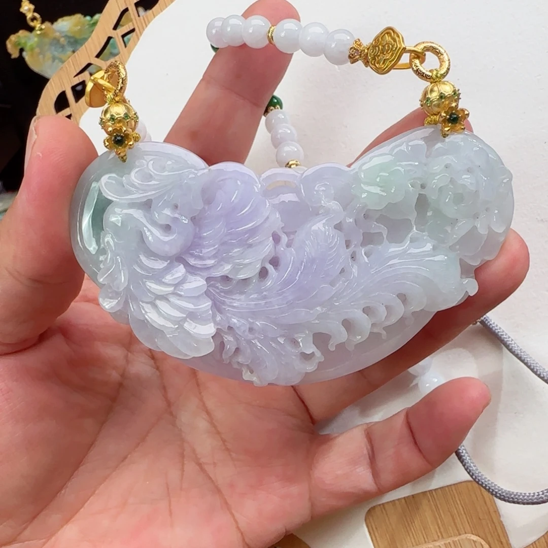 翡翠未镶嵌颈饰仿古