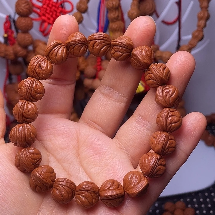 吊坠桃核龙纹桃枭