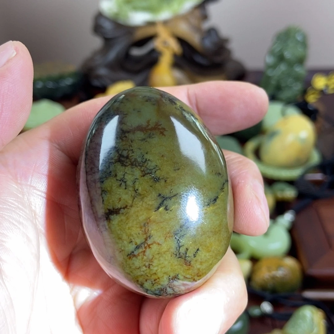 岫岩河磨玉（透闪石质玉）未镶嵌珠宝奇石