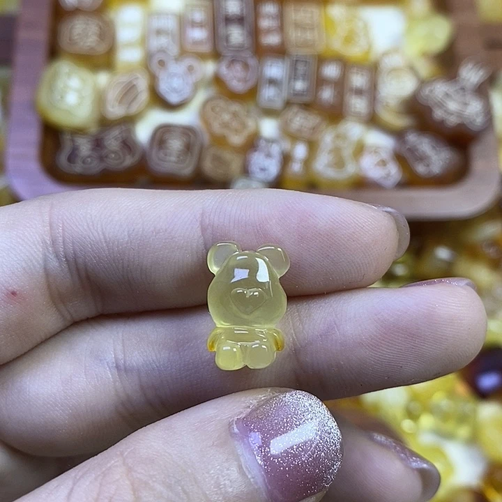 吊坠橄榄核小小熊