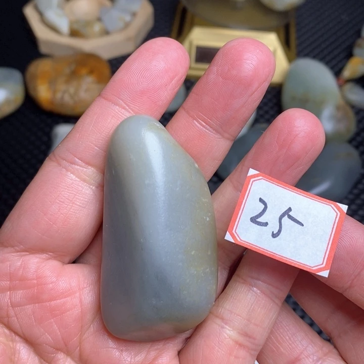 未镶嵌和田玉把件25