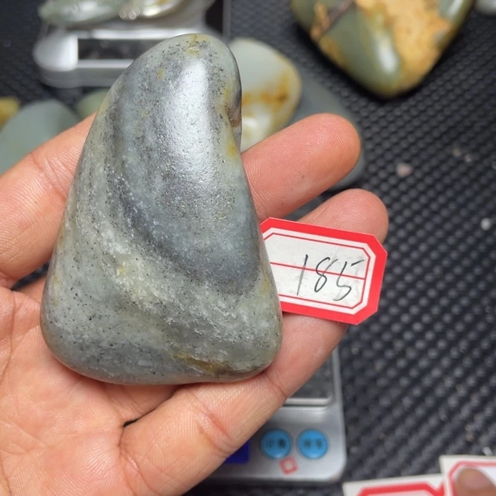 颈饰未镶嵌和田玉185