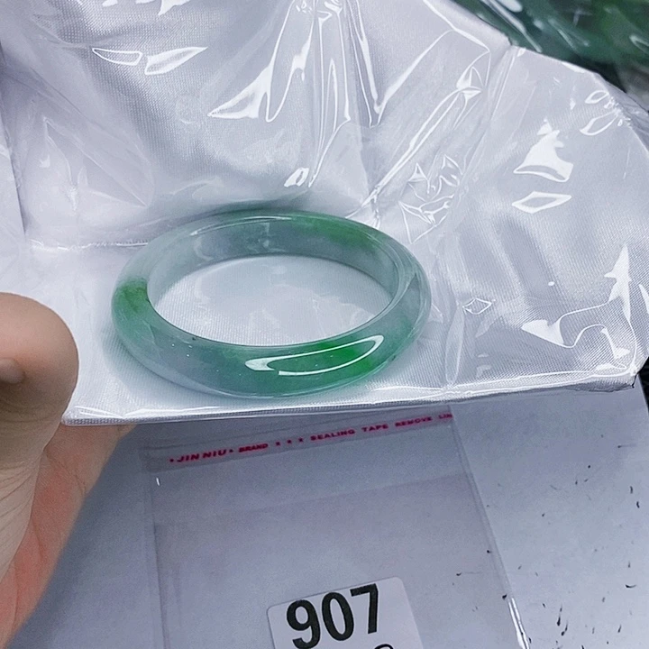 翡翠未镶嵌手镯一图一物实物为准