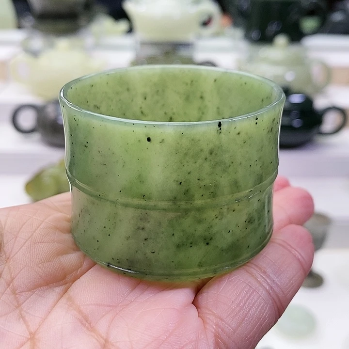 未镶嵌和田玉挂件茶杯70m l