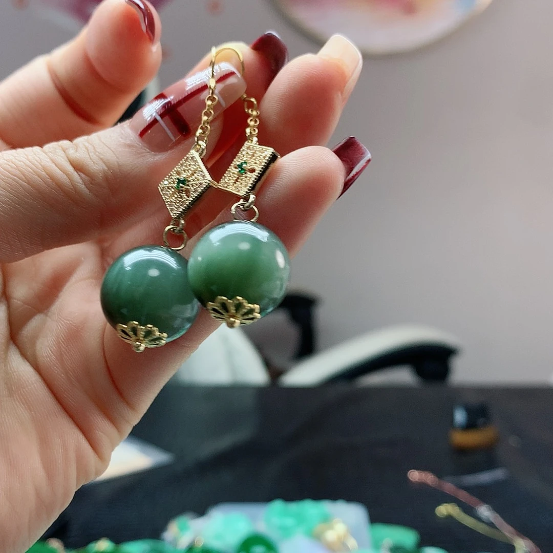 【闪购商品】翡翠耳饰未镶嵌，