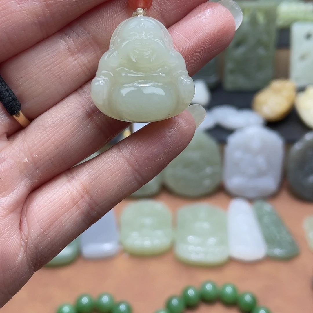 和田玉未镶嵌吊坠(不含链)