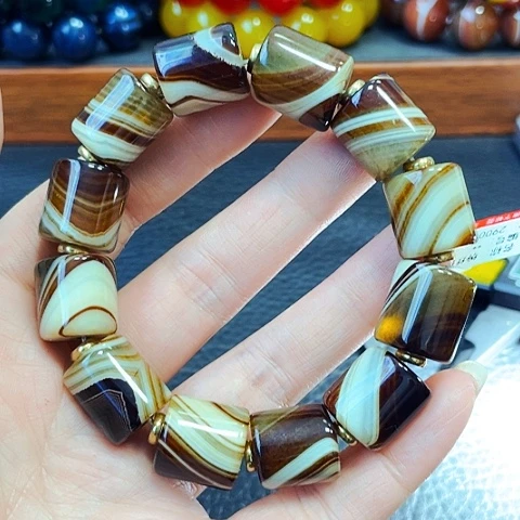 玛瑙/玉髓手链未镶嵌缠丝