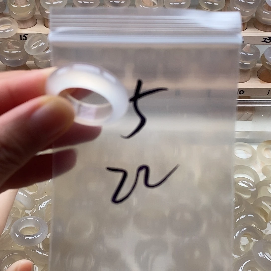 未镶嵌戒指玛瑙/玉髓