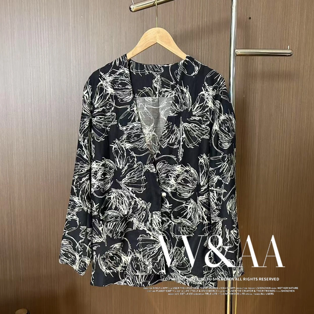 VV&AA 长夏之忆 水墨风修身显瘦气质印花女衬衫 D6846