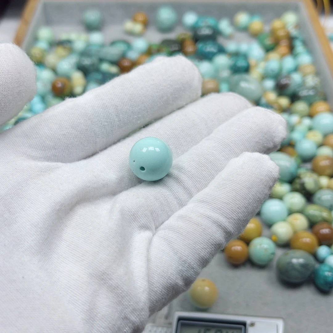 绿松石未镶嵌挂件