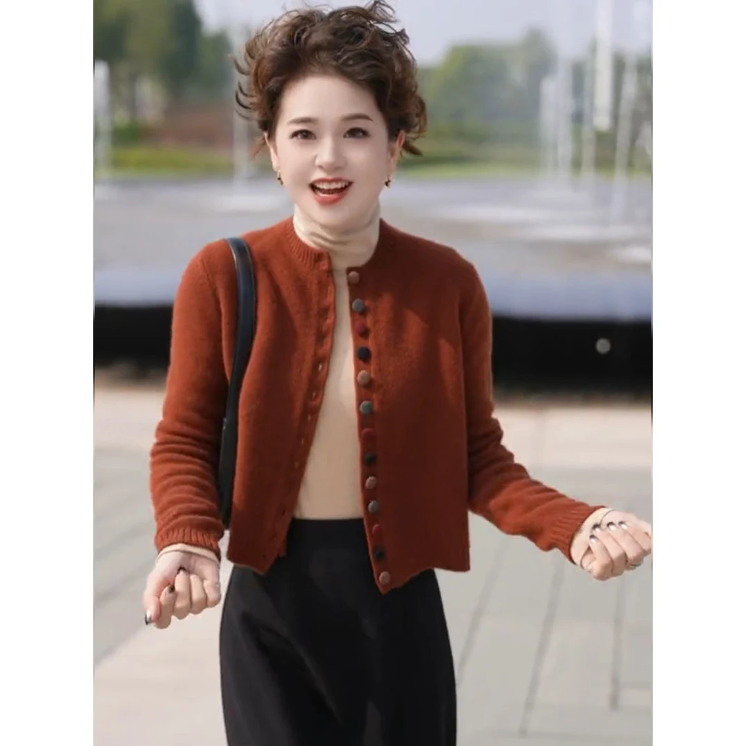 奥莱撤柜款冬秋新款韩风甜美多彩扣针织简约潮流开衫毛衣