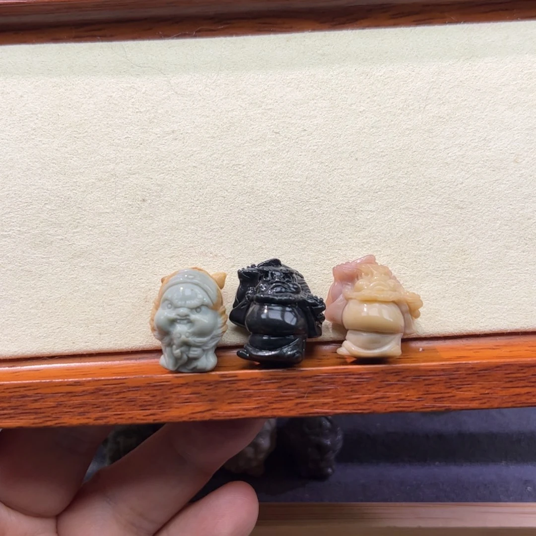 爱***满石英质玉未镶嵌珠宝奇石