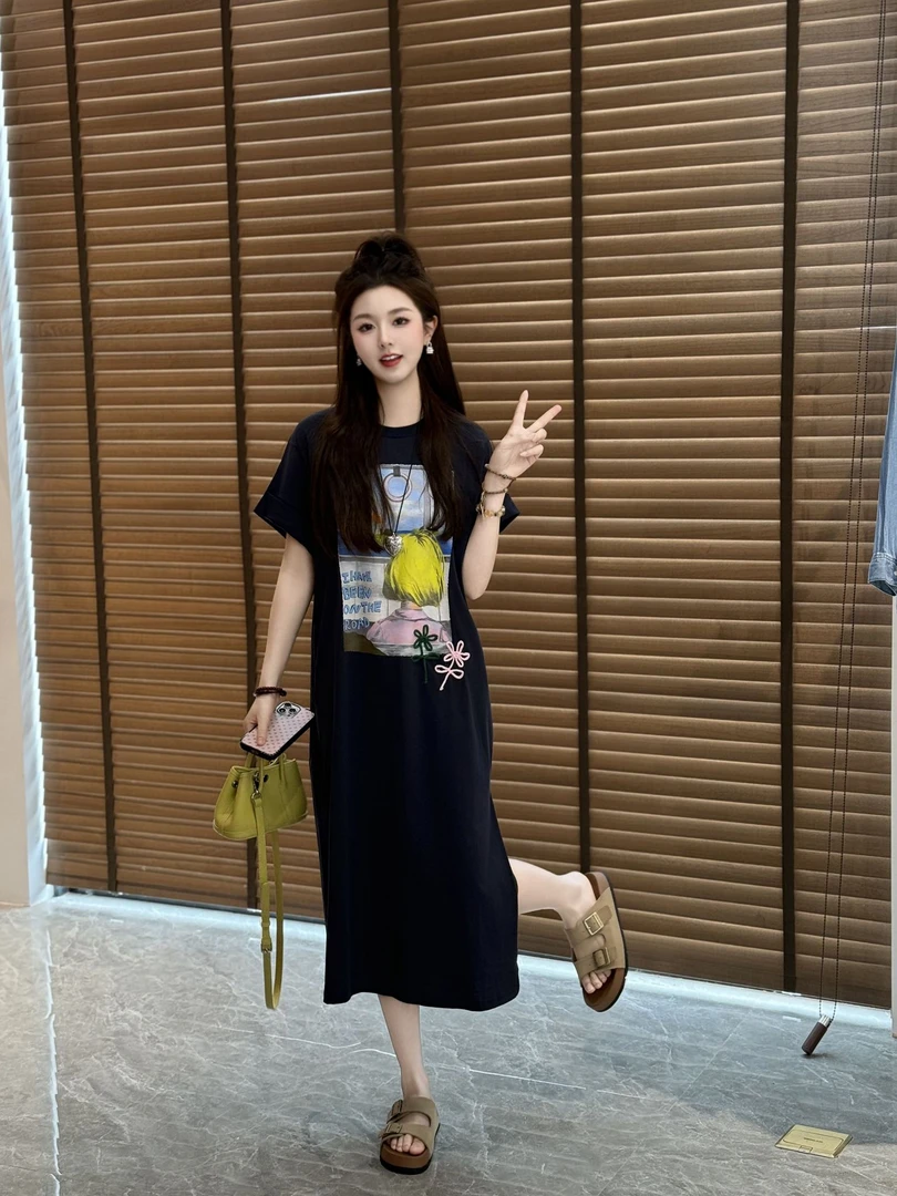 宿慕SUMU夏季短袖连衣裙2025新款6-5舒适休闲圆领短袖连衣裙1216