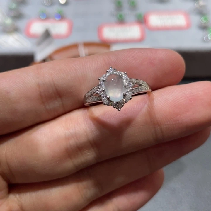 翡翠戒指未镶嵌戒指