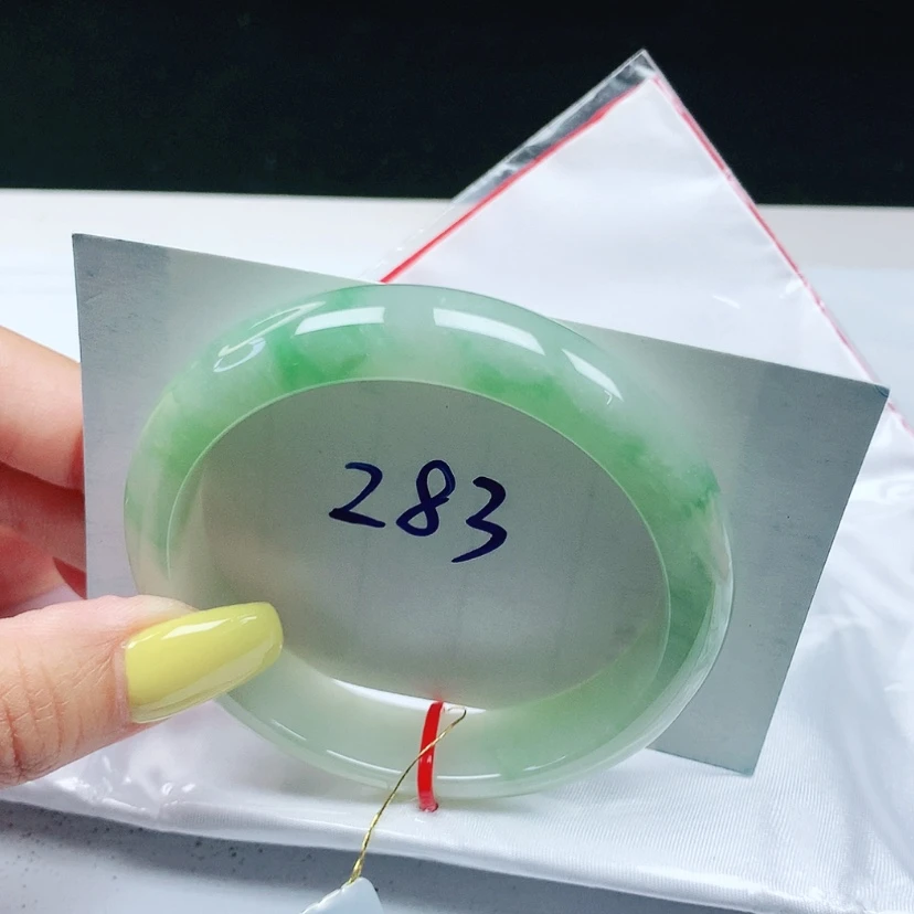 【闪购商品】翡翠手镯未镶嵌 正圈56+